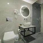 Hotel Summer