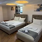 Summer Hotel 3*