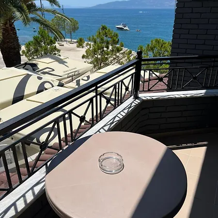 Summer Hotel
