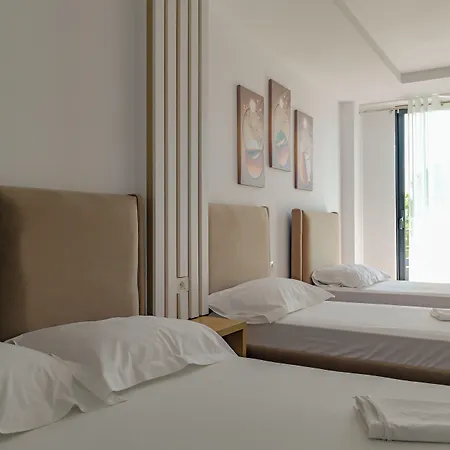 Summer Hotel 3*
